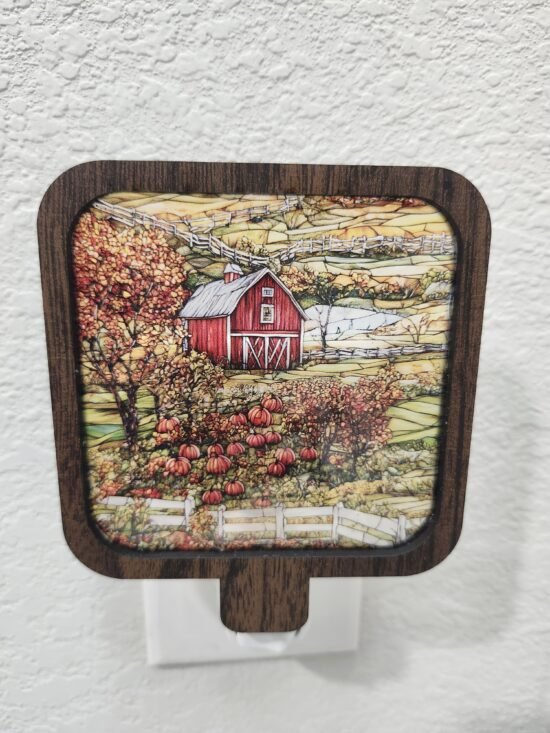Red Barn Fall Season
